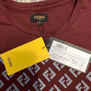 Fendi tee shirt